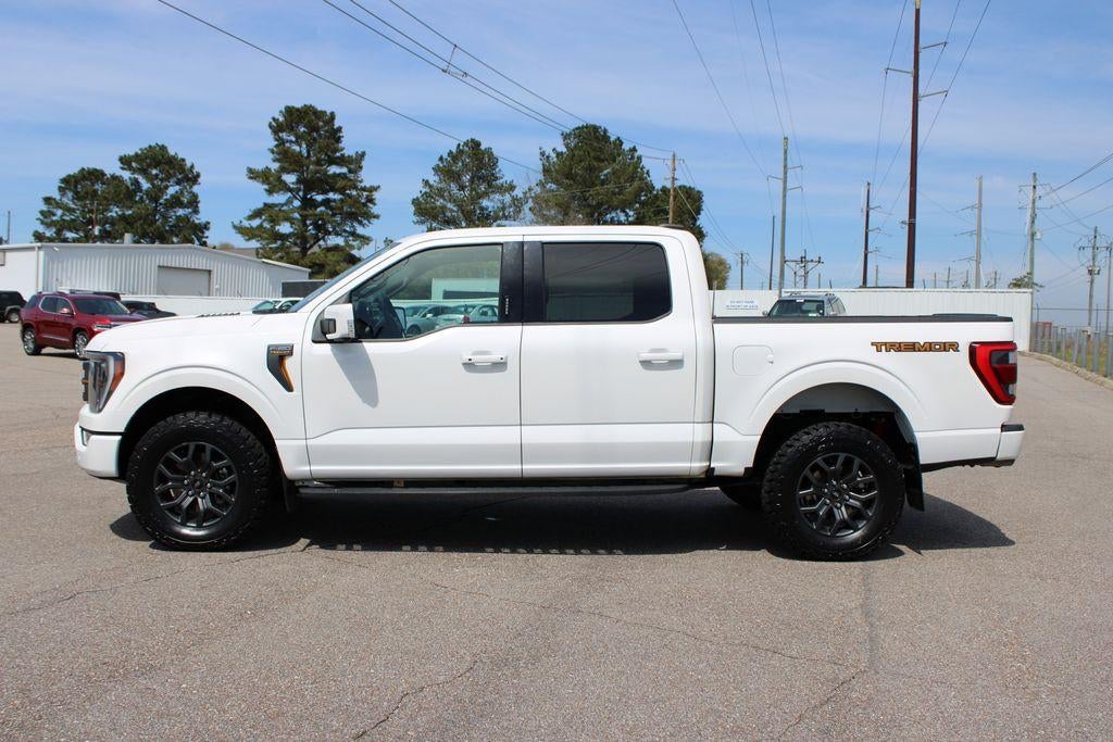 2023 Ford F-150 — interior view
